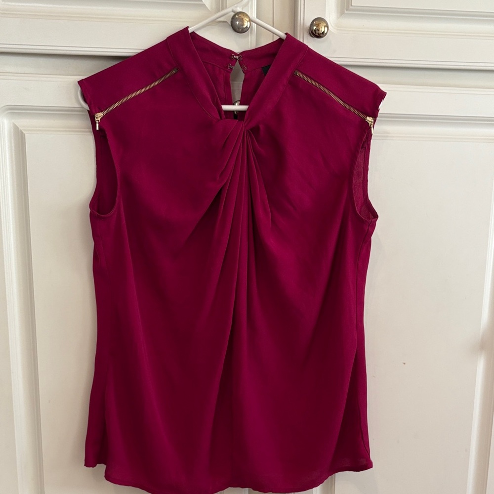Worthington Fuchsia Sleeveless Blouse with Zipper Accents